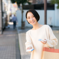 街頭配布に適したノベルティの特徴や製作時のポイント・おすすめグッズを紹介